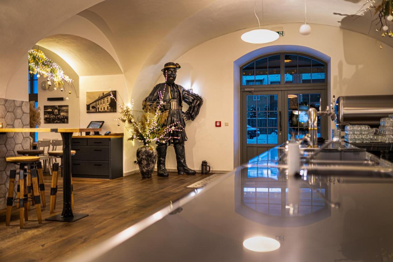 Hotel Pansky Pivovar Holesov ภายนอก รูปภาพ